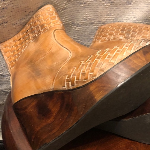 BedStu Cobbler Series Leather Booties - Picture 8 of 11